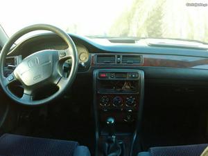 Honda Civic 5portas Abril/98 - à venda - Ligeiros