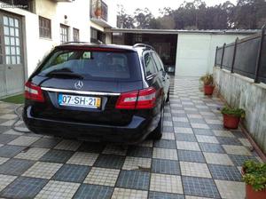 Mercedes-Benz E 200 Bluefficience Abril/12 - à venda -