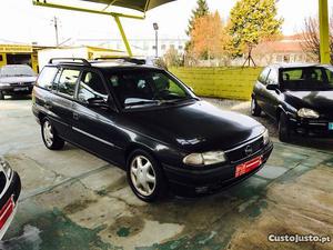 Opel Astra 1.4 club Janeiro/95 - à venda - Ligeiros