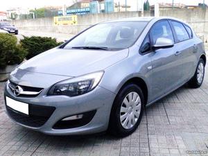 Opel Astra Cv Edition Março/15 - à venda - Ligeiros