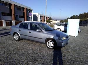 Opel Astra v elegance Junho/00 - à venda - Ligeiros