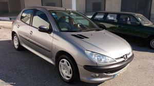 Peugeot 206 disel HDI 5Lugares Janeiro/05 - à venda -