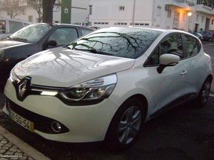 Renault Clio 1.5 DCI 5 portas Setembro/13 - à venda -