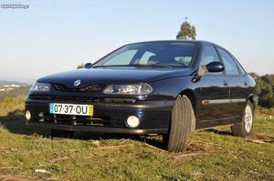 Renault Laguna 1.9 dci 110cv Janeiro/00 - à venda -