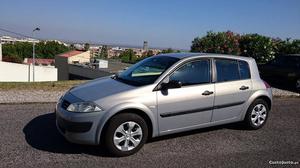 Renault Mégane 1.5 DCi Fevereiro/03 - à venda - Ligeiros