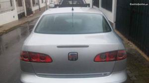 Seat Cordoba 1.4 TDI Dezembro/06 - à venda - Ligeiros