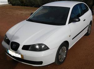 Seat Ibiza 1.9 SDI Outubro/04 - à venda - Comerciais / Van,