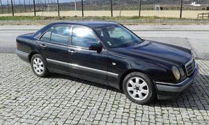 Mercedes-Benz E 220 CDI 150cv Nacional Janeiro/99 - à venda