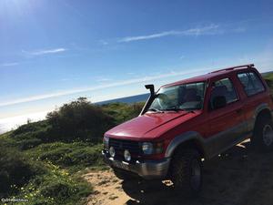 Mitsubishi Pajero 2.5 Junho/93 - à venda - Pick-up/