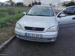 Opel Astra tudo em dia Janeiro/01 - à venda - Ligeiros