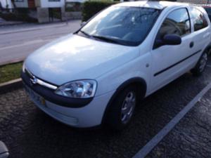 Opel Corsa 1.7 Di Novembro/02 - à venda - Comerciais / Van,