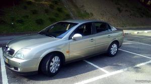 Opel Vectra 1.6 Maio/03 - à venda - Ligeiros Passageiros,