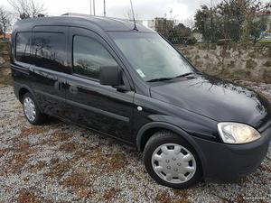 Opel combo 1.7 cdti Ano  Setembro/11 - à venda -