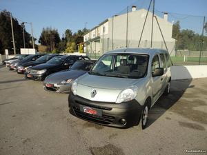 Renault Kangoo 1.5dci 5 Lugares Maio/11 - à venda -