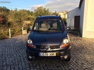 Renault Kangoo 4*4 Maio/04 - à venda - Ligeiros