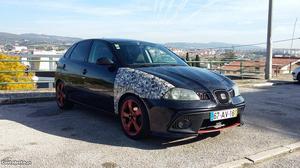 Seat Ibiza 1.4 TDI 5 Lugares Novembro/05 - à venda -