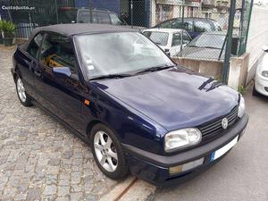 VW Golf Cabrio 1.8 Abril/96 - à venda - Descapotável /