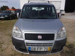 Fiat Doblo 1.3multijet 7lugares Abril/08 - à venda -