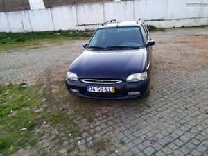 Ford Escort 1.4 Julho/98 - à venda - Ligeiros Passageiros,