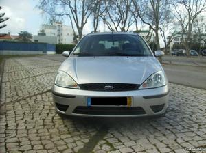 Ford Focus SW  Agosto/03 - à venda - Ligeiros