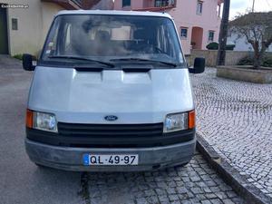 Ford Transit 7 Lugares Novembro/88 - à venda - Ligeiros