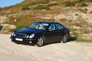 Mercedes-Benz E 220 Cdi Junho/02 - à venda - Ligeiros