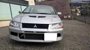 Mitsubishi Lancer EVO VII 2.0.cc 280cv Fevereiro/02 - à