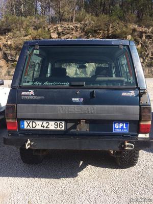 Nissan Patrol Julho/91 - à venda - Pick-up/ Todo-o-Terreno,