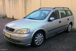 Opel Astra Caravan 1.7 DTi Club Setembro/01 - à venda -