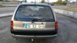 Opel Astra gasolina Fevereiro/96 - à venda - Ligeiros