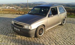Opel Corsa 1.5 gt td Outubro/89 - à venda - Ligeiros