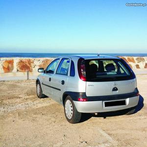 Opel Corsa Confort Março/02 - à venda - Ligeiros