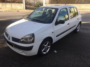 Renault Clio 1.5dci 5lugares Julho/02 - à venda - Ligeiros