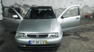 Seat Ibiza ibza Dezembro/99 - à venda - Ligeiros