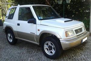 Suzuki Vitara 1.9 TD JLX Novembro/00 - à venda - Pick-up/