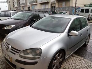 VW Golf 1.4 gasolina Fevereiro/04 - à venda - Ligeiros