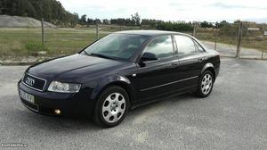 Audi A4 1.9 Tdi 130 cv Março/01 - à venda - Ligeiros