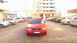 Audi A4 1.9tdi 110cv sport Abril/96 - à venda - Ligeiros