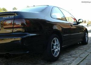 Honda Civic 1.6 ESI Vtec Março/94 - à venda - Ligeiros