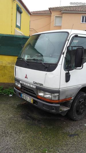 Mitsubishi canter Abril/98 - à venda - Comerciais / Van,