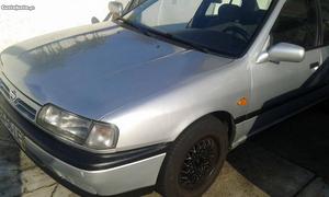 Nissan Primera  diesel  Setembro/92 - à venda -