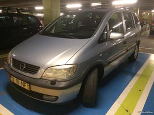 Opel Zafira v 7 Lugares Abril/99 - à venda - Ligeiros