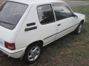 Peugeot 205 van Novembro/92 - à venda - Comerciais / Van,