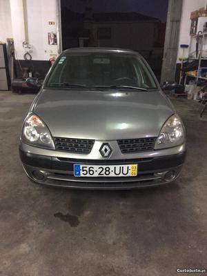 Renault Clio 1.5 Dci Abril/03 - à venda - Ligeiros