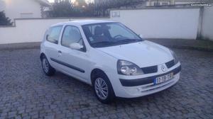 Renault Clio 1.5 Dci  kms Junho/02 - à venda -