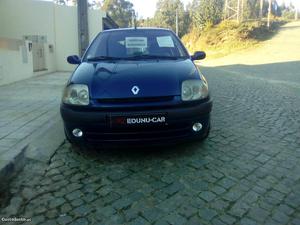 Renault Clio Nacional economico Maio/01 - à venda -