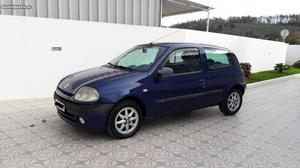 Renault Clio comercial, 1.9 Diesel Dezembro/00 - à venda -
