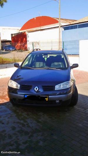 Renault Mégane break v Abril/05 - à venda - Ligeiros