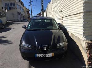 Seat Ibiza 6l Junho/03 - à venda - Comerciais / Van, Lisboa