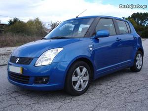 Suzuki Swift Diesel Junho/10 - à venda - Ligeiros